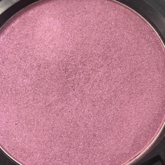 Mac blush - Picture 3 of 4
